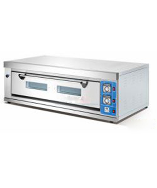 Oven 1 Deck 3 Tray Gas - R12 995